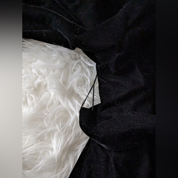 Zara Velvet Beaded Jacket - Picture 7 of 7